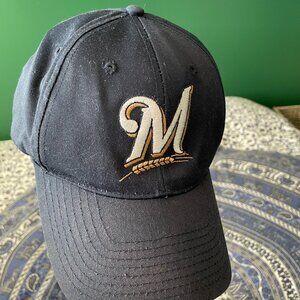 Milwaukee Brewers Baseball Hat